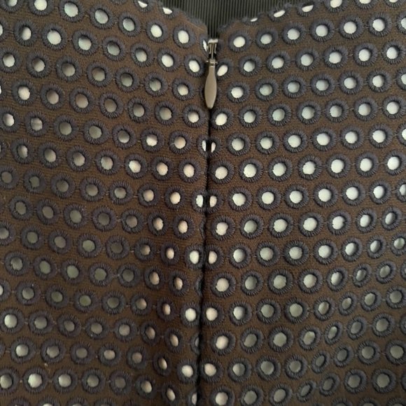 Tory Burch Embroidered Eyelet Pencil Skirt- 12 - Picture 13 of 13